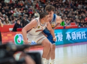 壹号娱乐-加时末段体能课后；法兰克福主帅复盘备战CBA季后赛；赛场秩序良好；纪律约束更严格的简单介绍