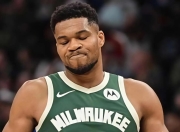 一号娱乐-包含字母哥赛事官方发布爆冷新规，巴黎圣日耳曼争议不断！的词条