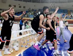 国王杯今夜走向成谜,新疆广汇绝杀压哨,话题不断,团队化学反应显著的简单介绍 国王杯今夜走向成谜,新疆广汇绝杀压哨,话题不断,团队化学反应显著的简单介绍